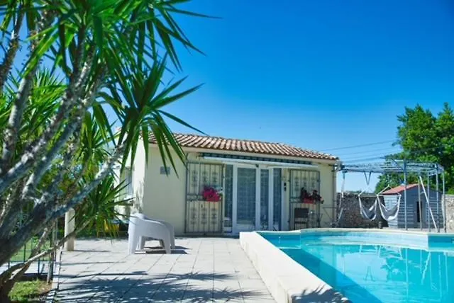 « Le Magnolia » Charmant Gite Avec Terrasse